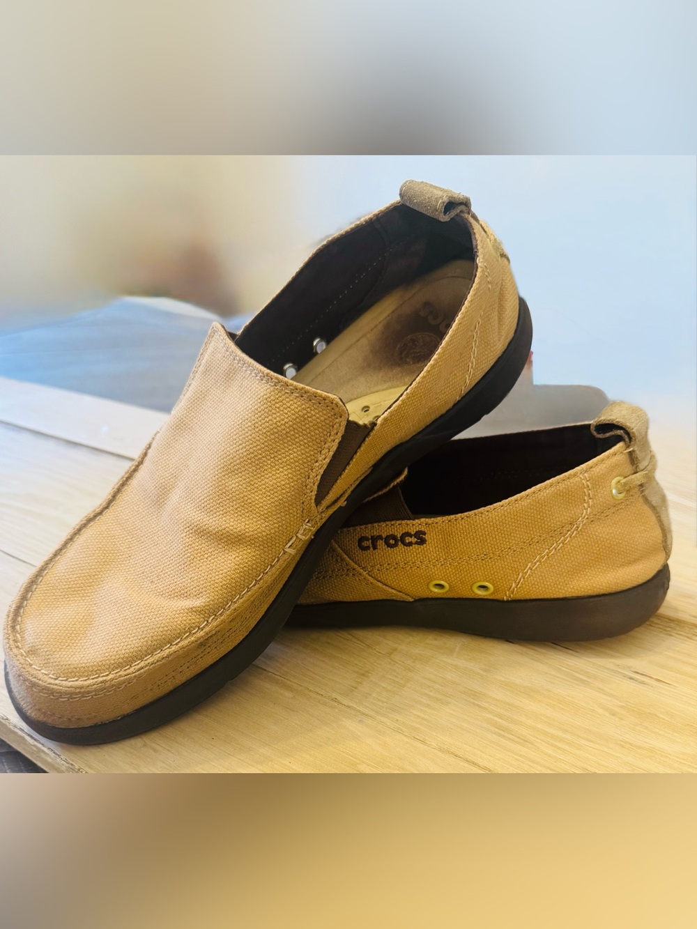 Crocs Canvas Slip On Loafers Khaki Brown Men’s Size 10 Casual Shoes